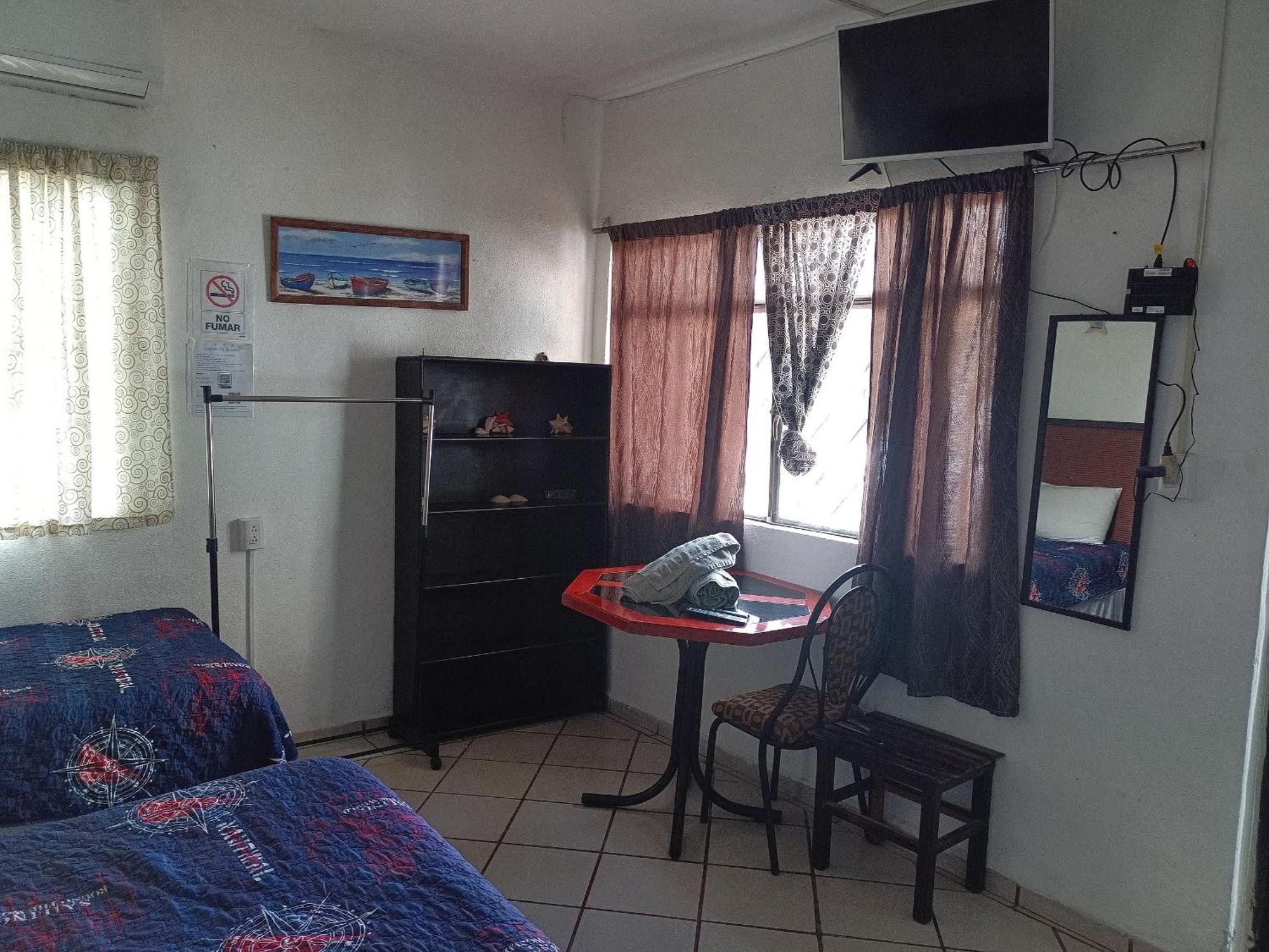 Habitaciones-Comodas-Aire-Wifi-Tv-Cerca De Playa-!!Excelente Precio II Manzanillo Eksteriør billede